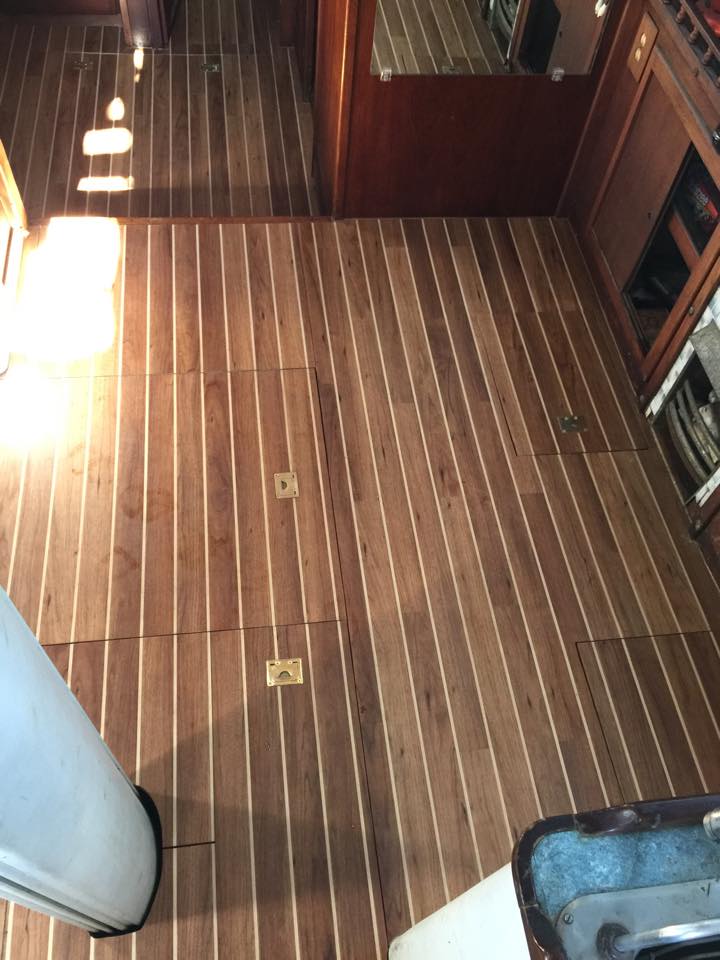 Uitgestorven Oom of meneer bijnaam vloeren voor in de boot - teak look HPL - kurk - antislip - PVC - tapijt